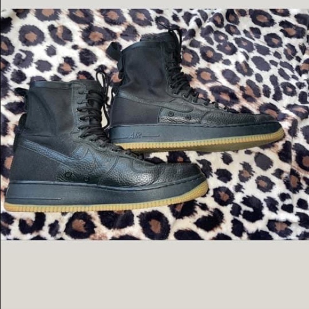 Nike SF high top